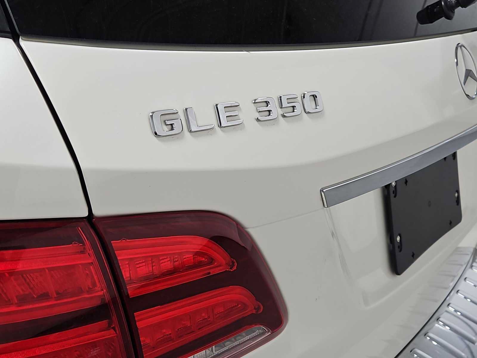 Used 2018 Mercedes-Benz GLE 350 4MATIC image 4