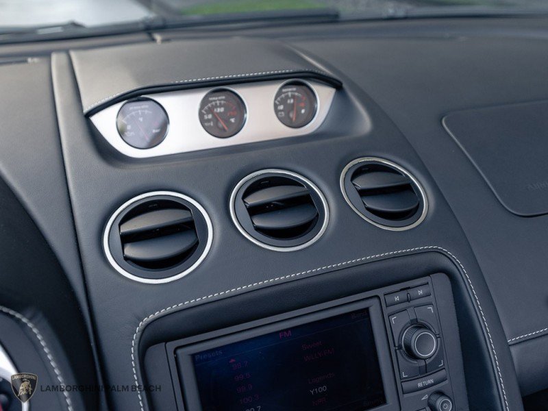 Used 2010 Lamborghini Gallardo LP 560-4 image 17