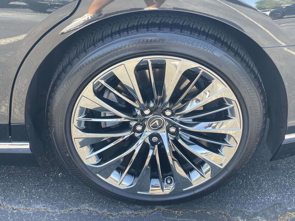 Used 2021 Lexus LS 500 w/ Interior Upgrade Package RWD image 7