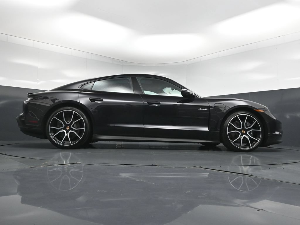 New 2025 Porsche Taycan AWD/4WD image 29