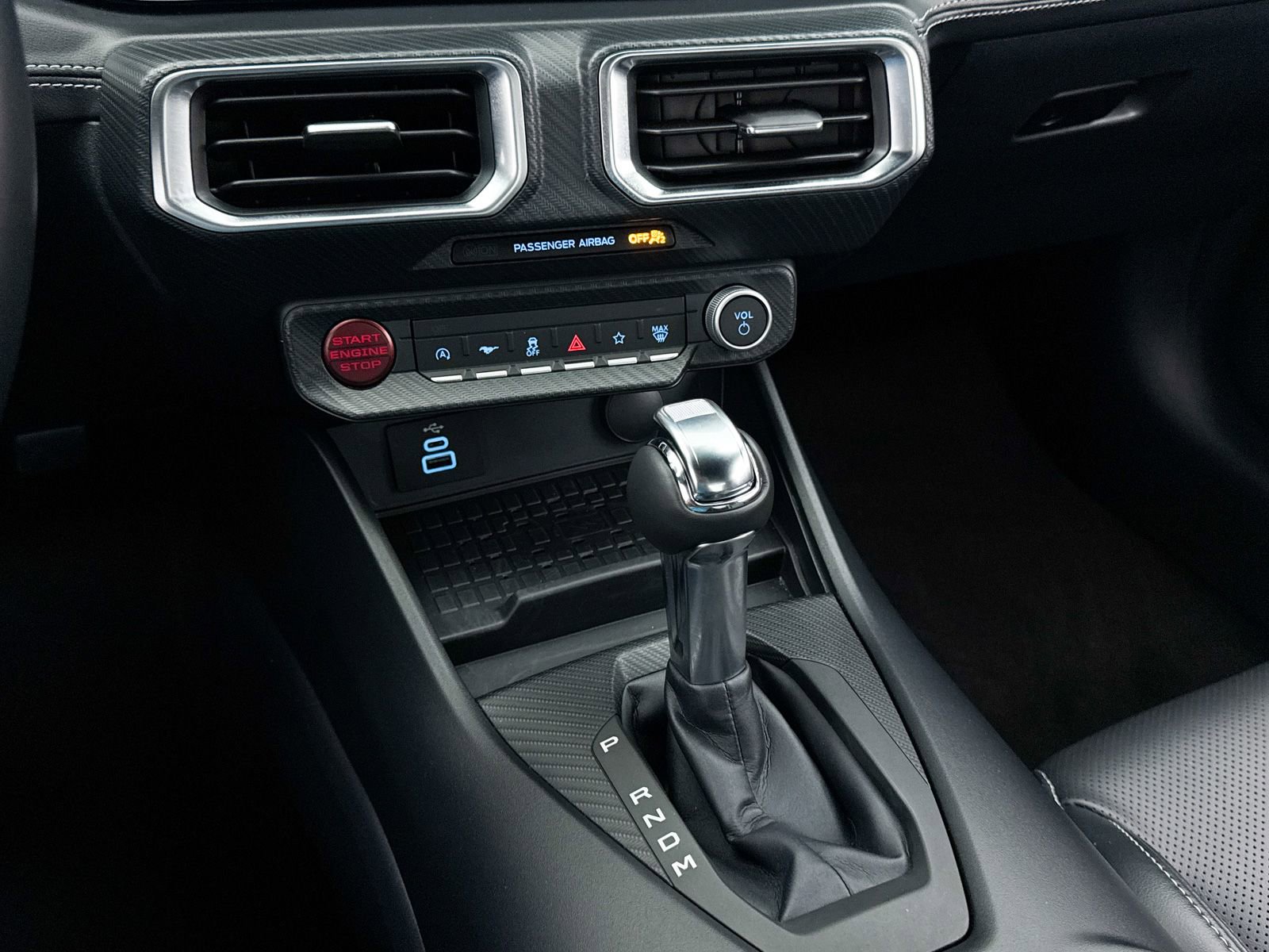 Used 2024 Ford Mustang GT Premium RWD image 28