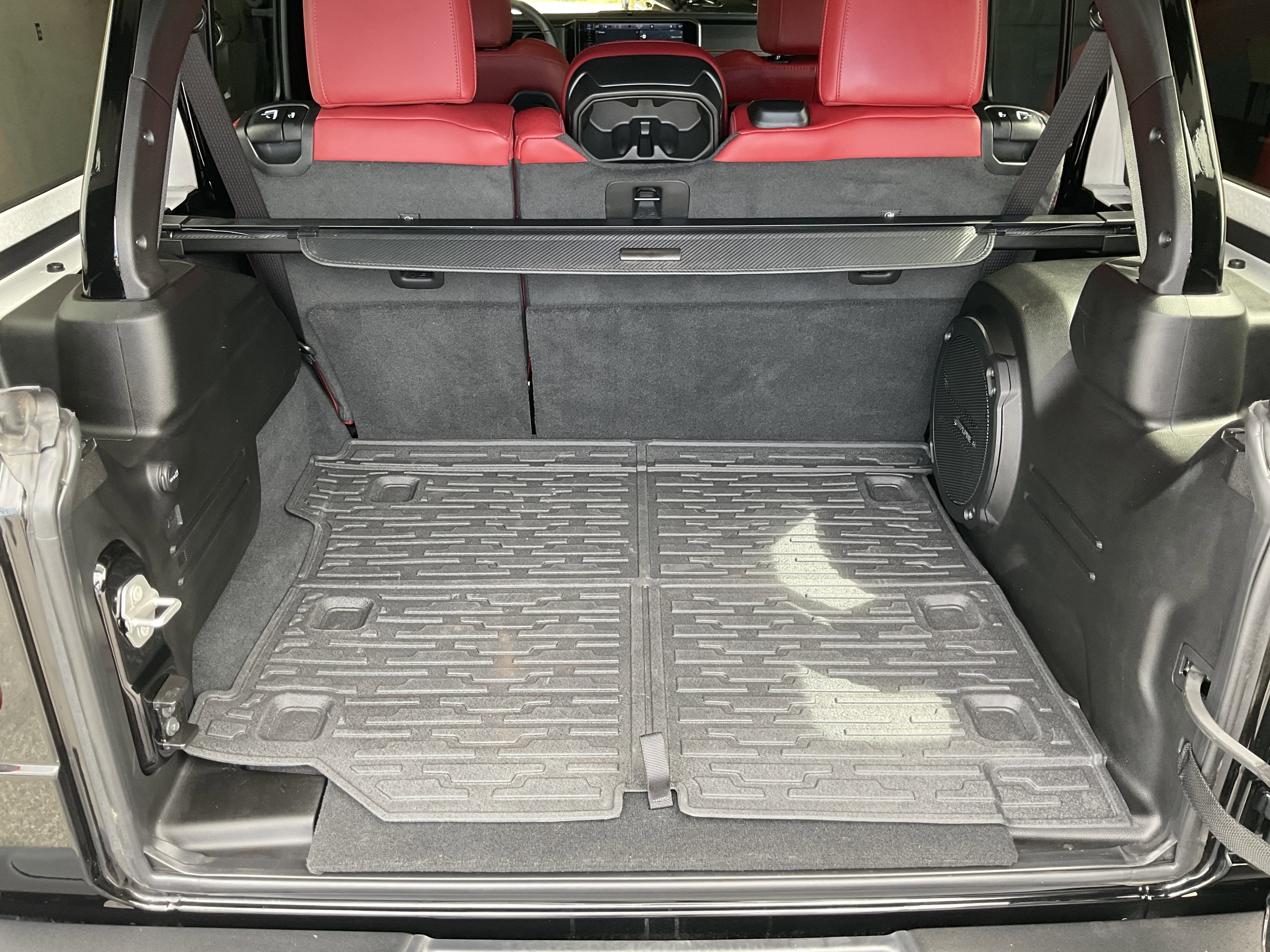 Used 2024 Jeep Wrangler Unlimited Rubicon 392 image 47