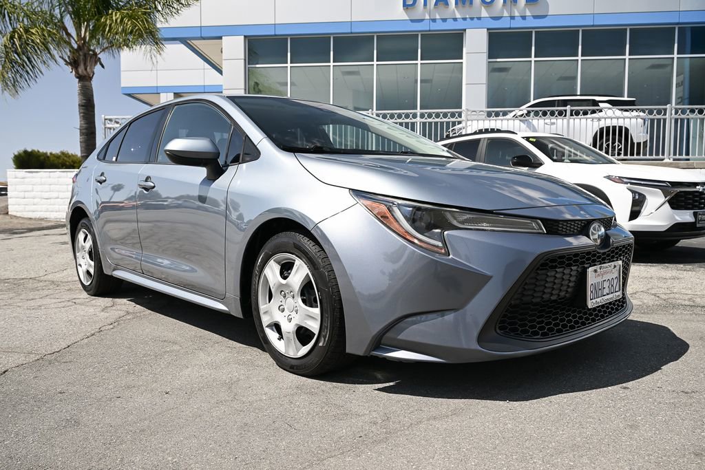 Used 2020 Toyota Corolla LE w/ Carpet Mat Package (TMS) FWD image 1