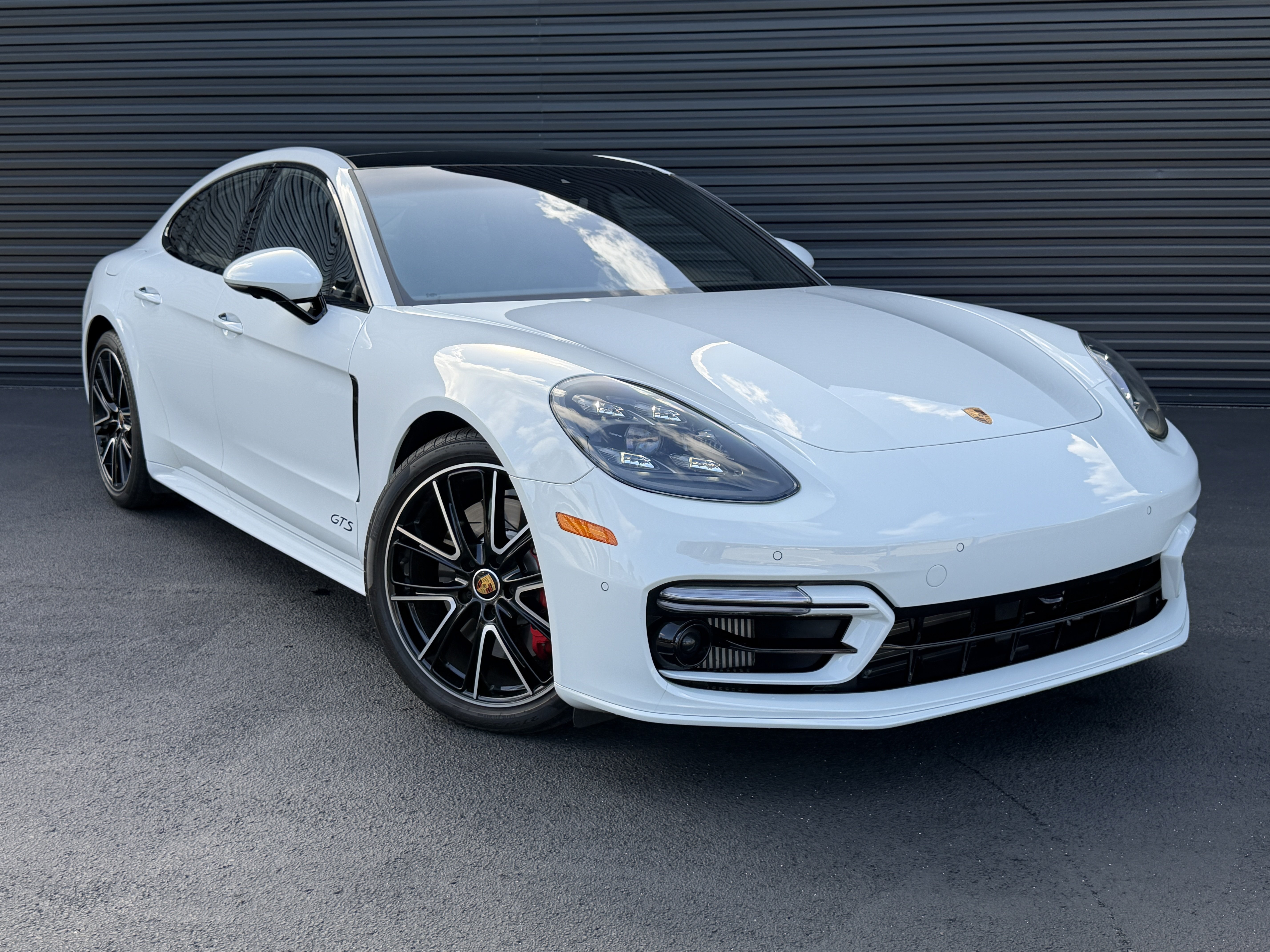 Certified 2023 Porsche Panamera GTS AWD/4WD image 4
