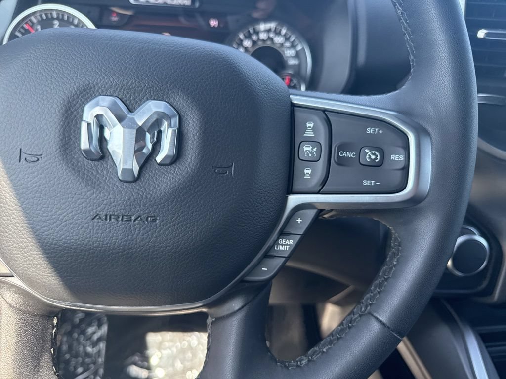 Used 2025 RAM 1500 Big Horn AWD/4WD image 15