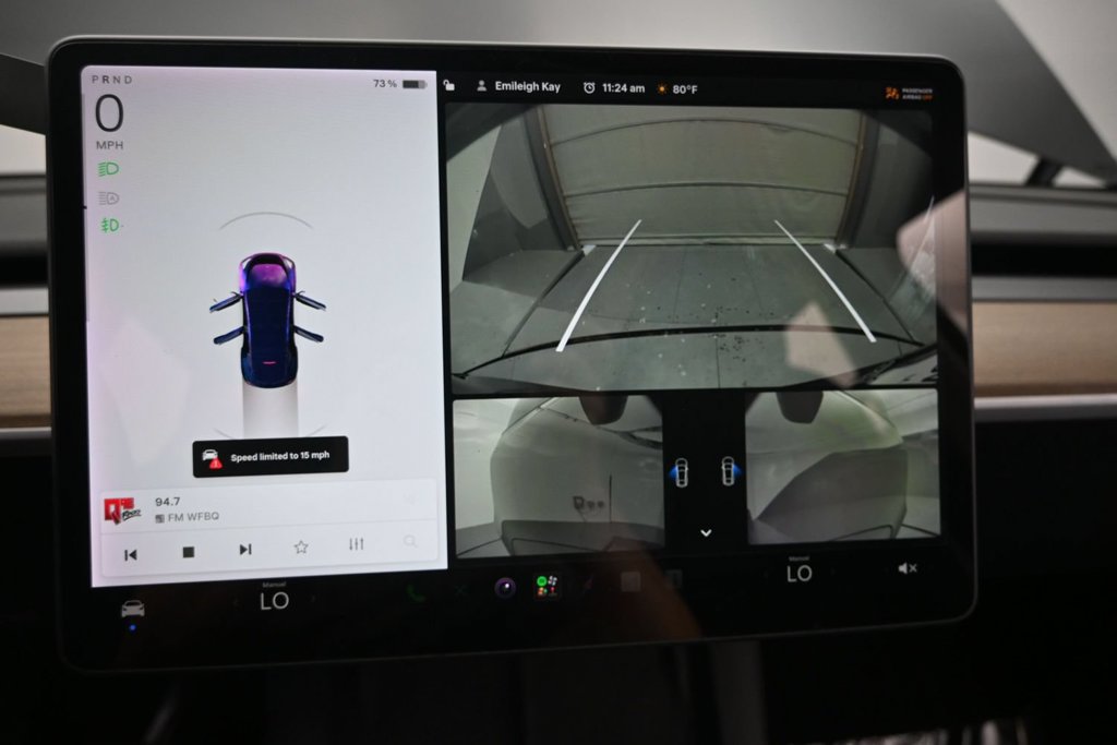 Used 2021 Tesla Model Y Long Range AWD/4WD image 27