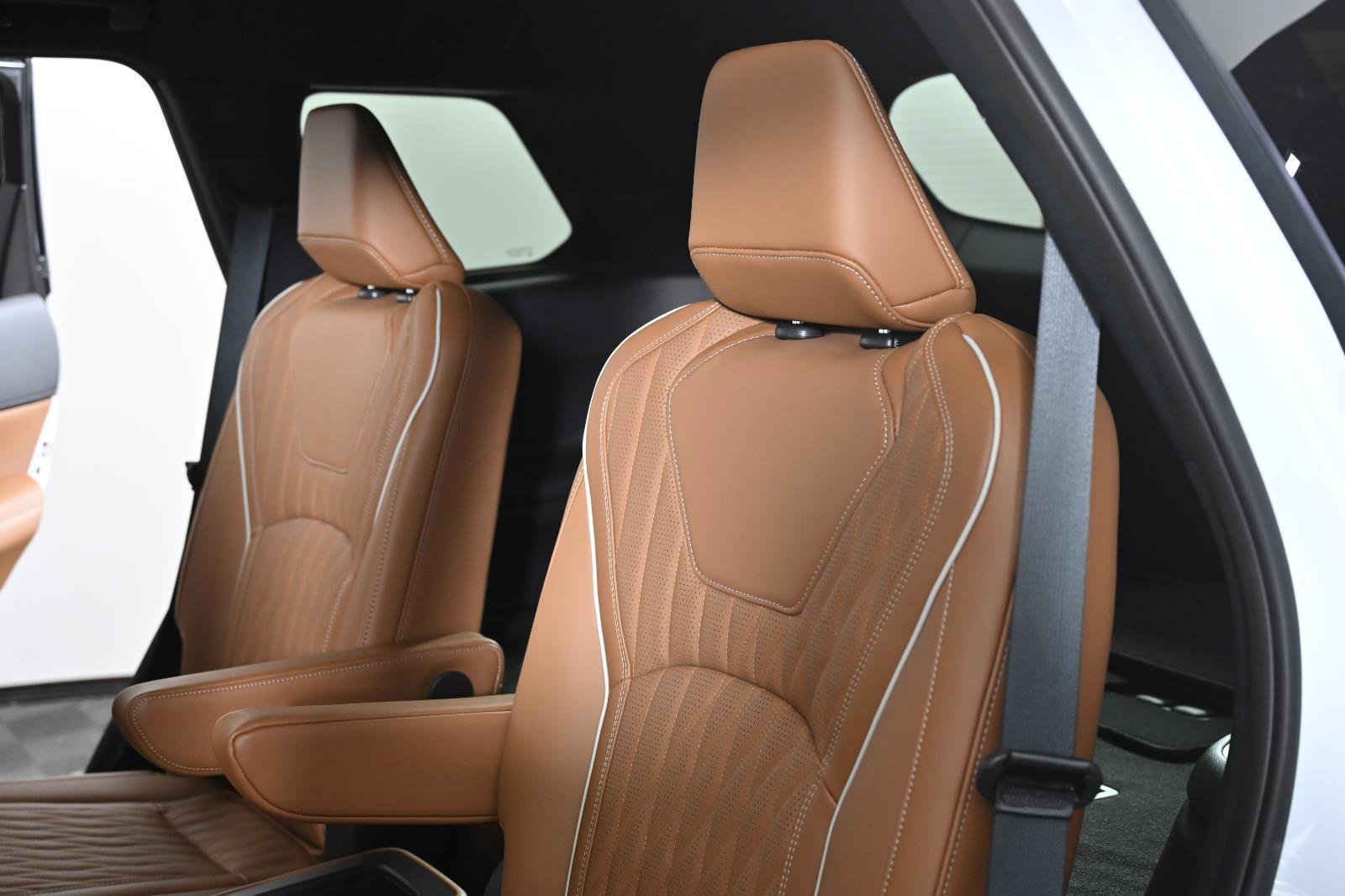 Used 2026 INFINITI QX60 Autograph w/ Dark Cargo Package image 28