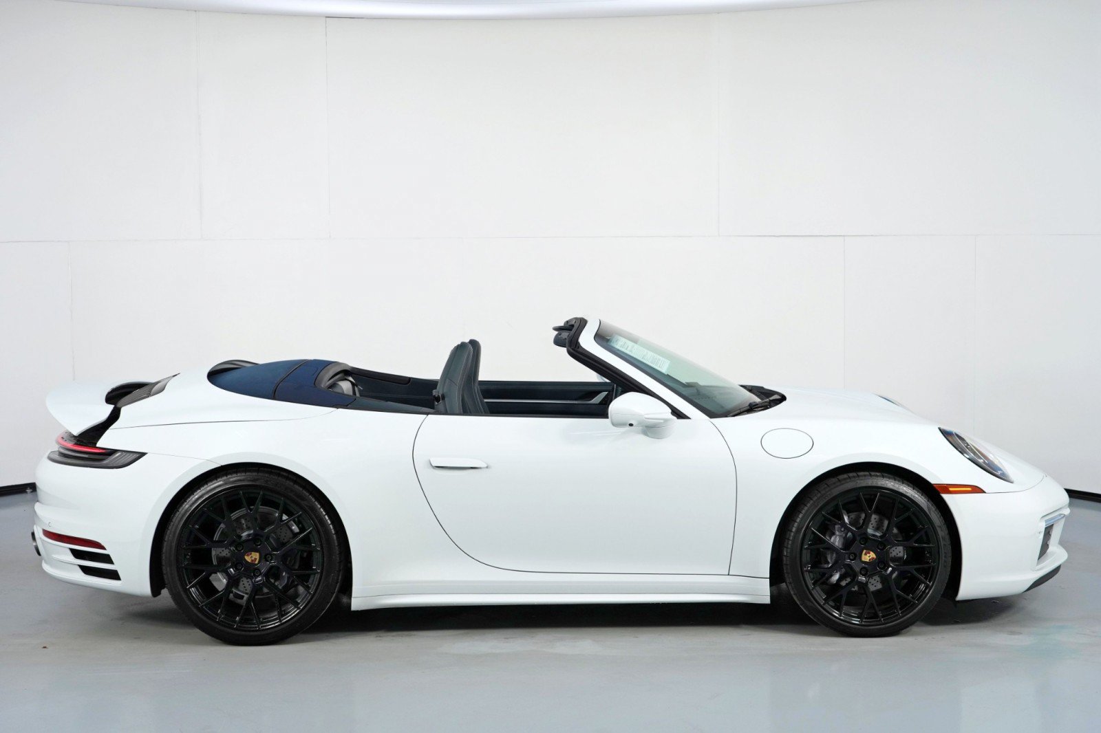 Used 2022 Porsche 911 Carrera image 47