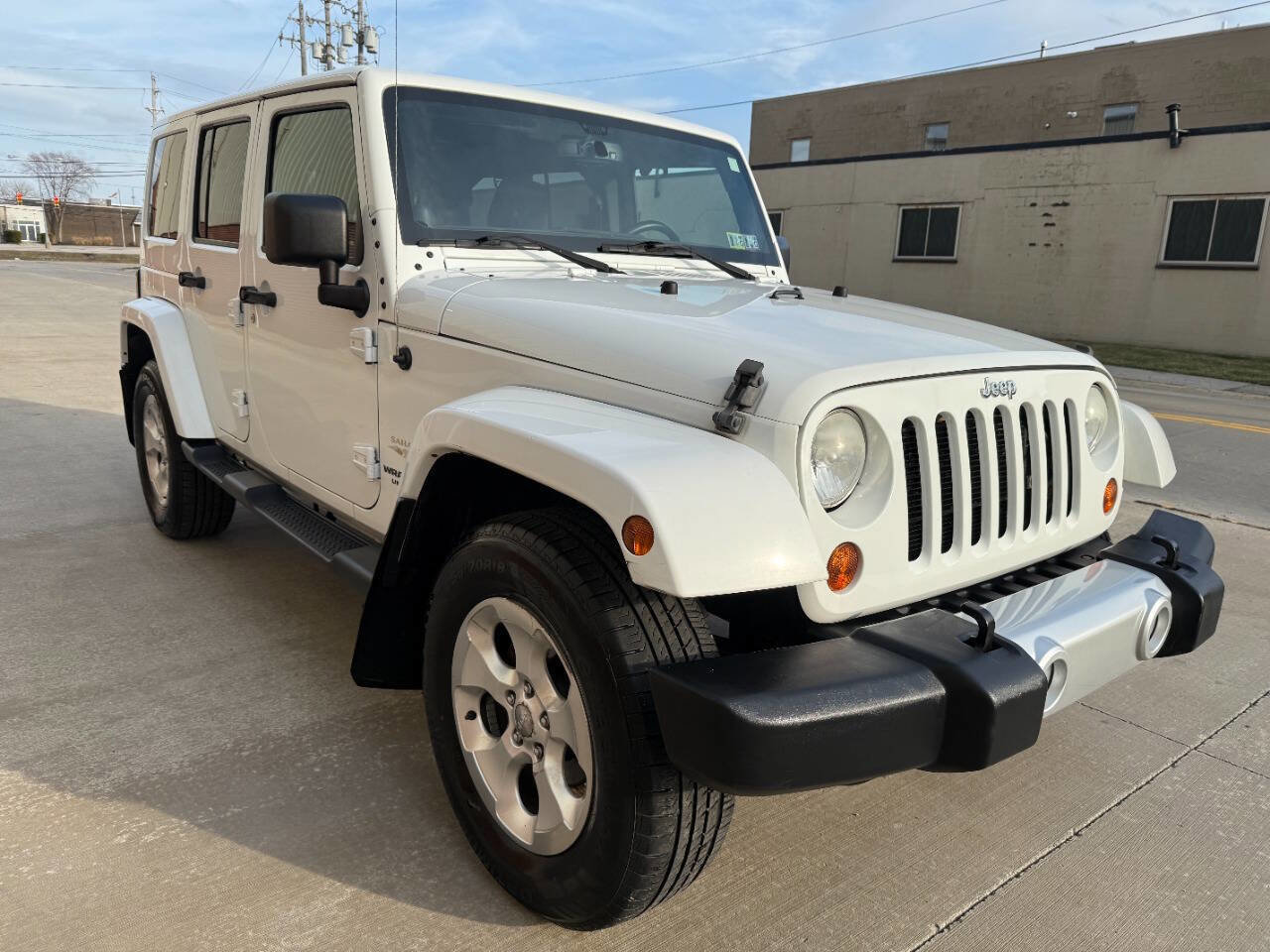 Used 2013 Jeep Wrangler Unlimited Sahara w/ Connectivity Group image 3