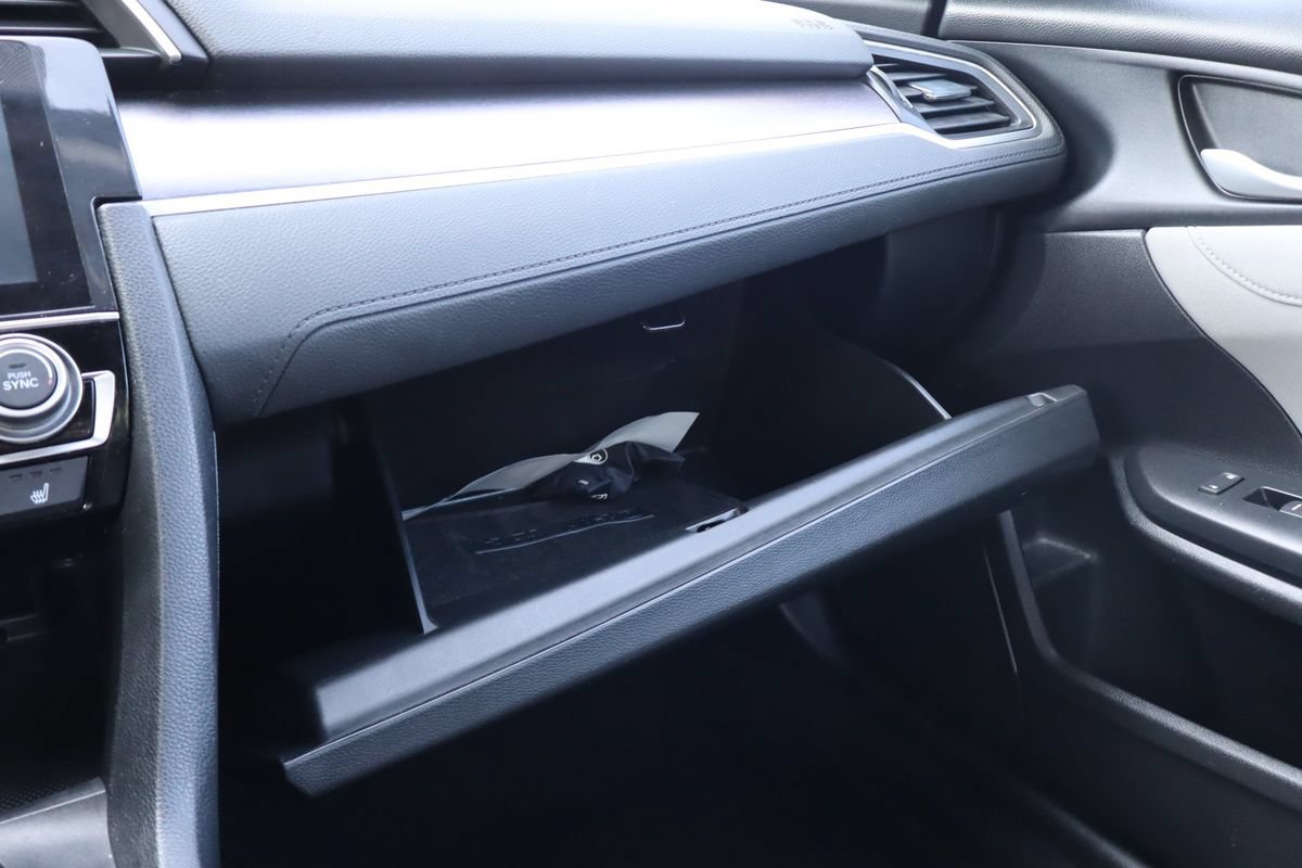 Used 2016 Honda Civic EX-T image 38