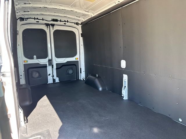 New 2026 Ford Transit 250 148 Medium Roof Extended AWD image 15