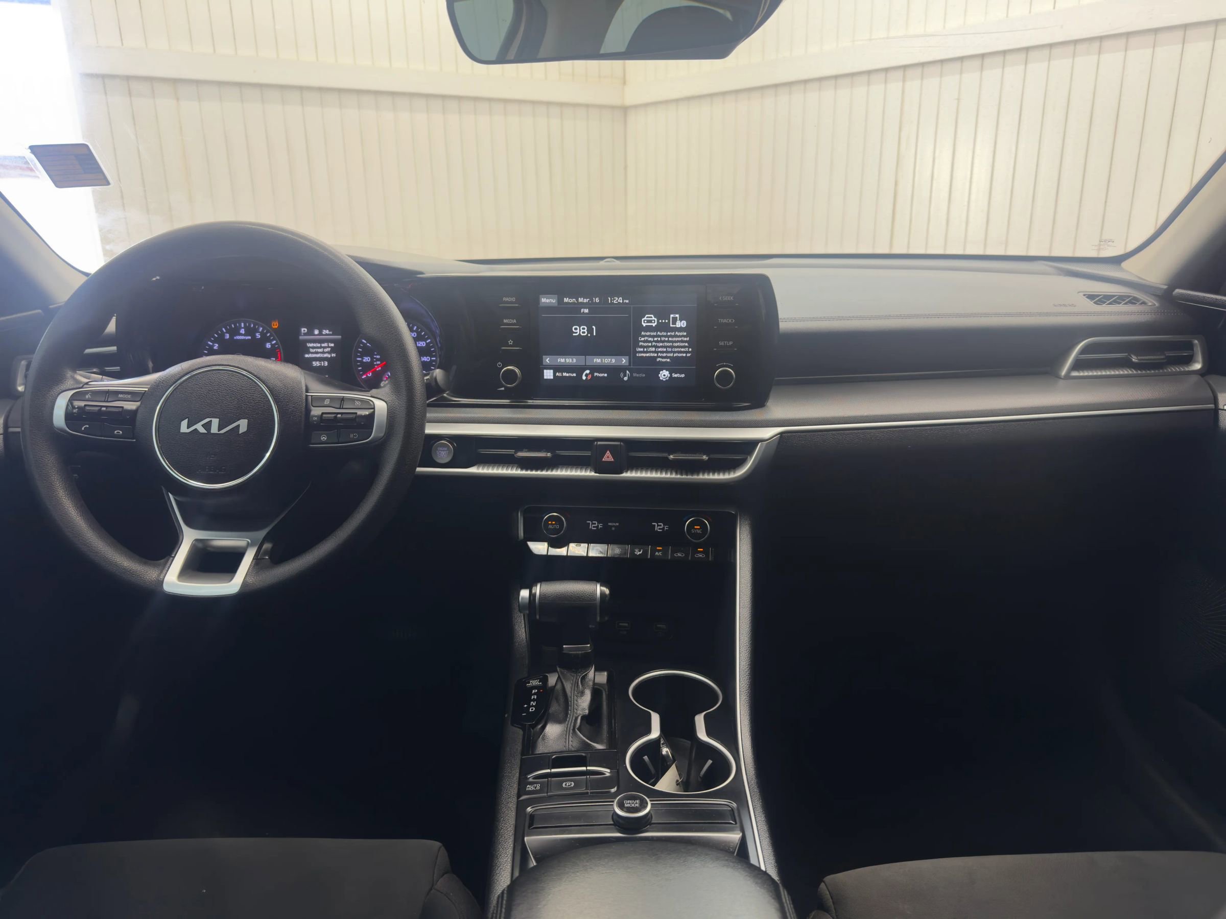 Used 2021 Kia K5 LXS image 17