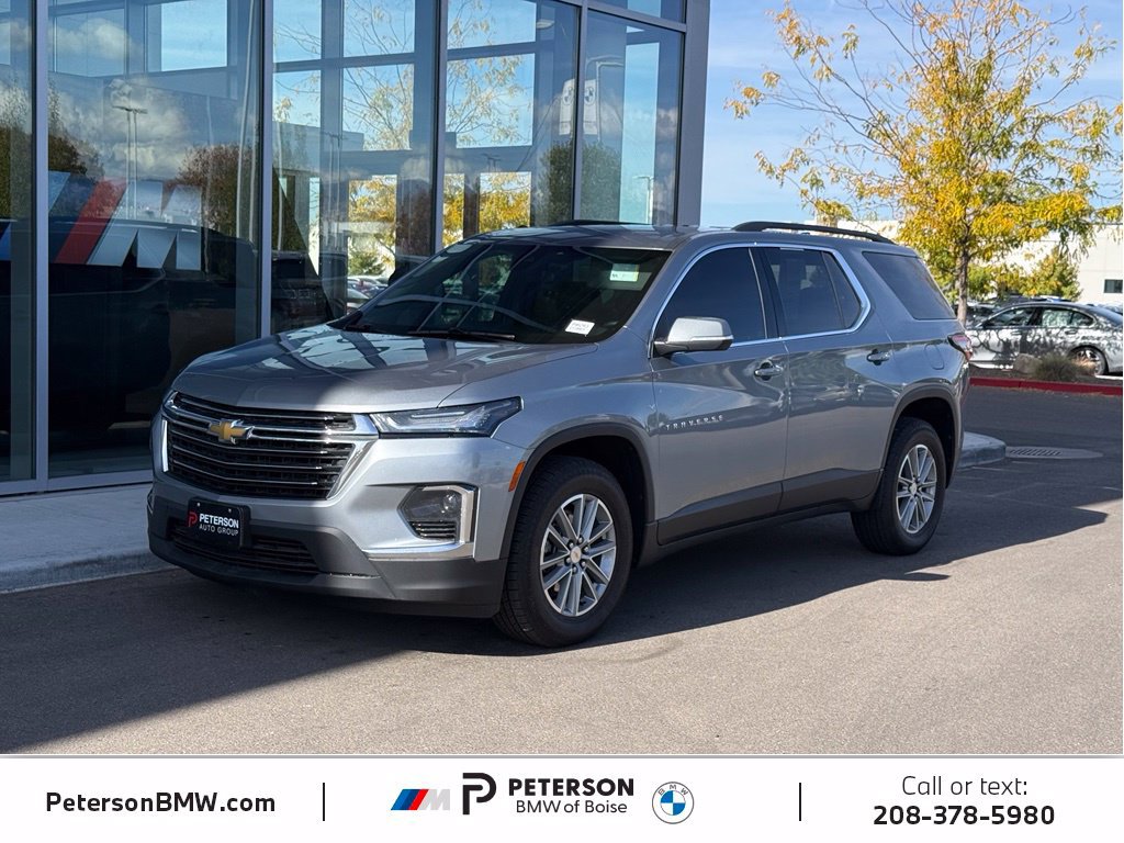 Used 2023 Chevrolet Traverse LT AWD/4WD image 1