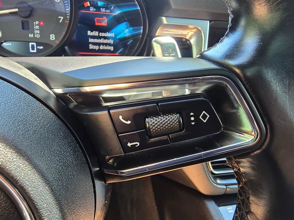 Used 2023 Porsche Macan AWD/4WD image 24