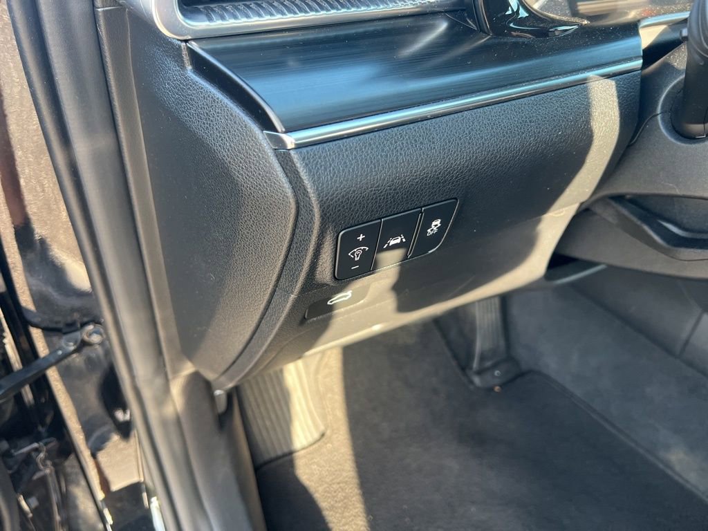Used 2024 Kia K5 GT image 28