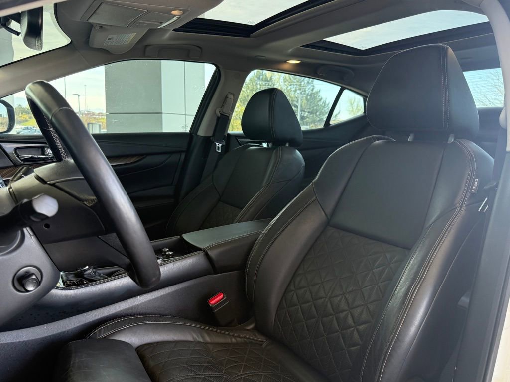 Used 2017 Nissan Maxima Platinum image 14