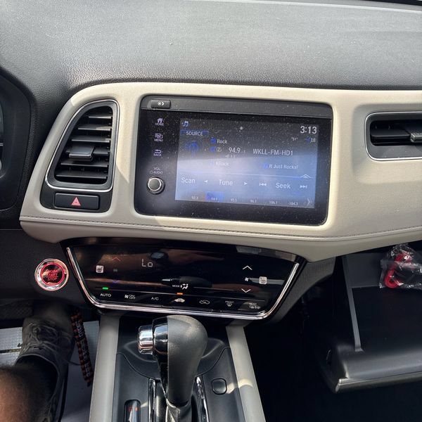Used 2019 Honda HR-V EX image 27