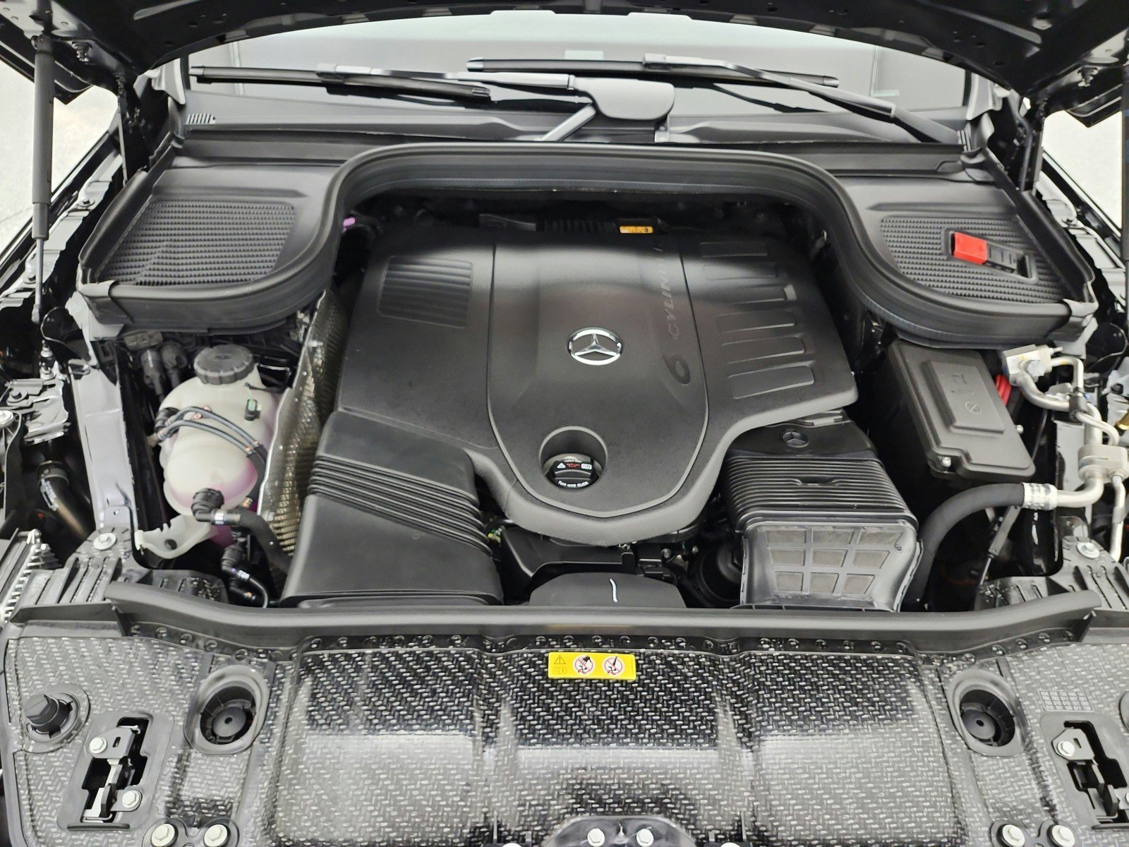 New 2027 Mercedes-Benz GLE 450 4MATIC image 12