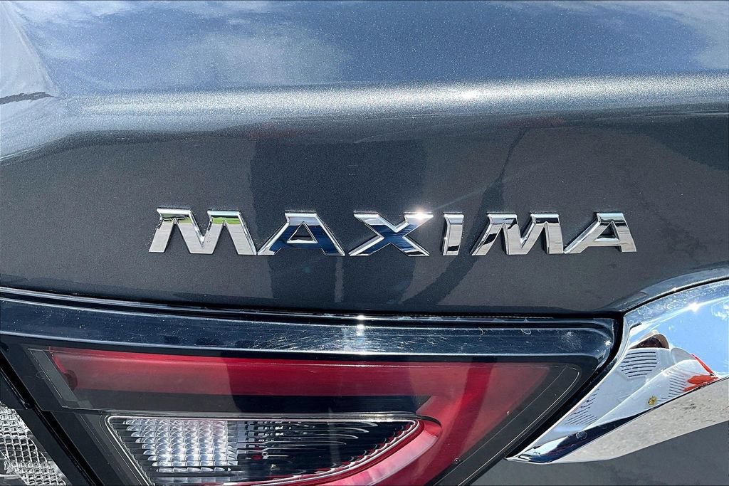 Used 2023 Nissan Maxima SL FWD image 26