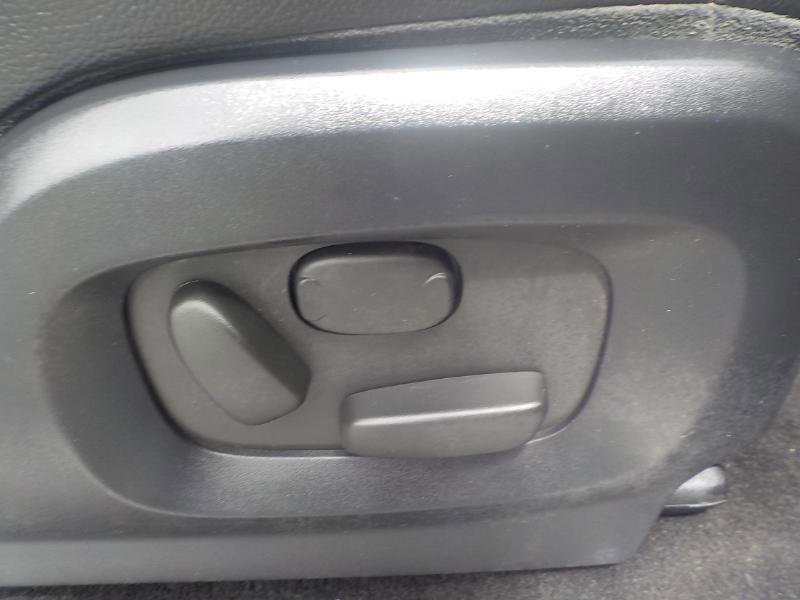 Used 2012 Land Rover Range Rover Evoque Dynamic w/ Dynamic Premium Pkg image 36