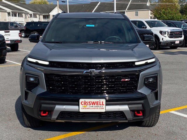 Used 2024 Chevrolet Traverse Z71 w/ Enhanced Driving Package AWD/4WD image 8