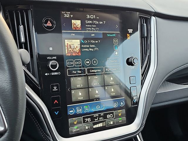 Used 2025 Subaru Outback Premium image 19