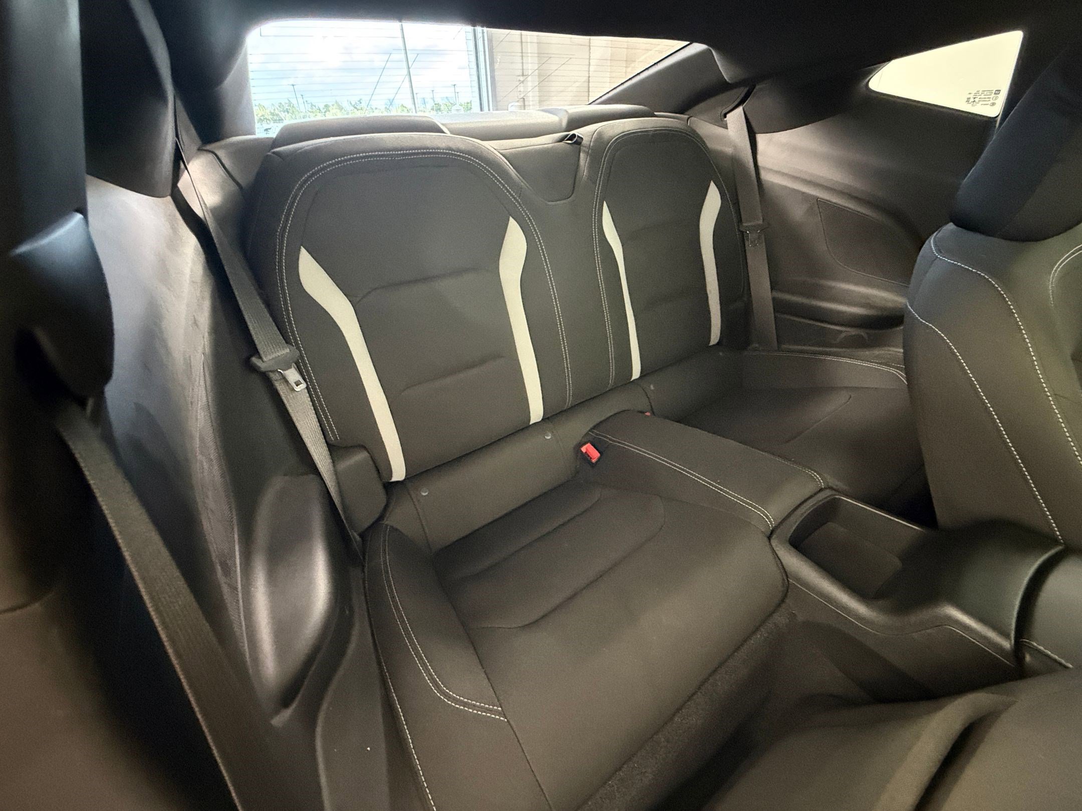 Used 2022 Chevrolet Camaro LT w/ RS Package image 30