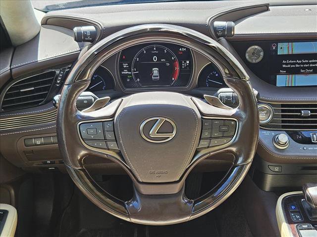 Used 2019 Lexus LS 500 w/ Interior Upgrade Package RWD image 18