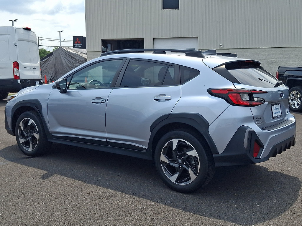 Used 2024 Subaru Crosstrek 2.5i Limited AWD/4WD image 7