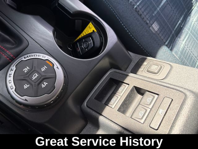 Used 2025 Ford Bronco Heritage Edition AWD/4WD image 21