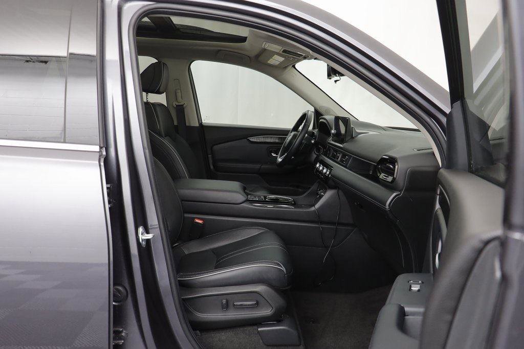 Used 2023 Honda Pilot Elite image 19