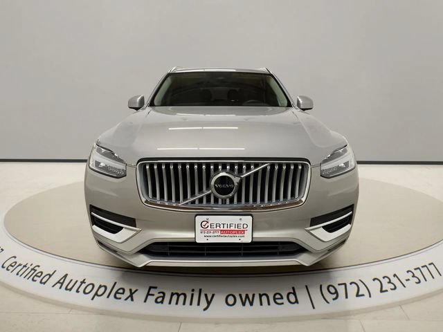 Used 2025 Volvo XC90 B5 Core AWD/4WD image 8