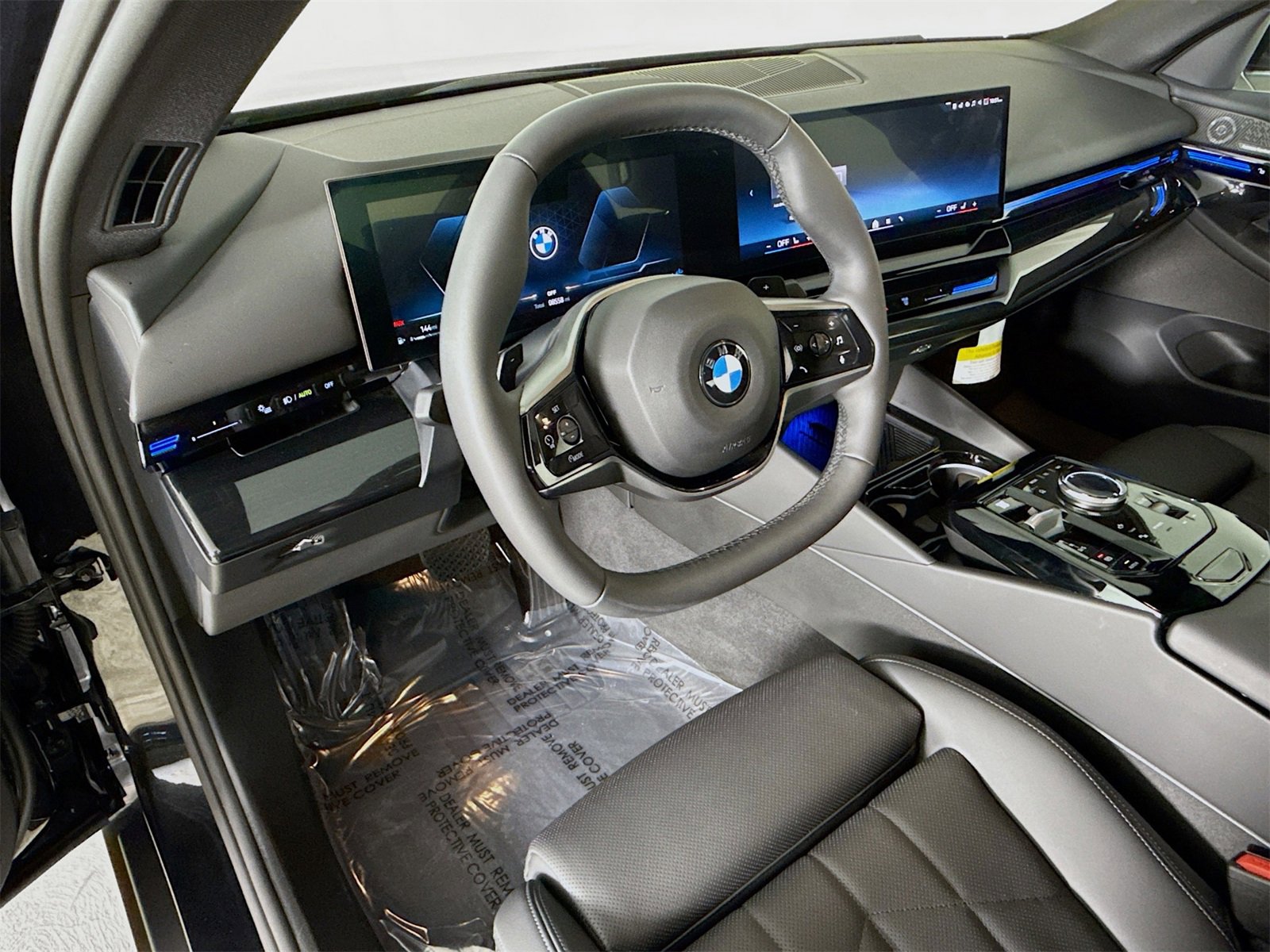 Used 2025 BMW 530i image 9