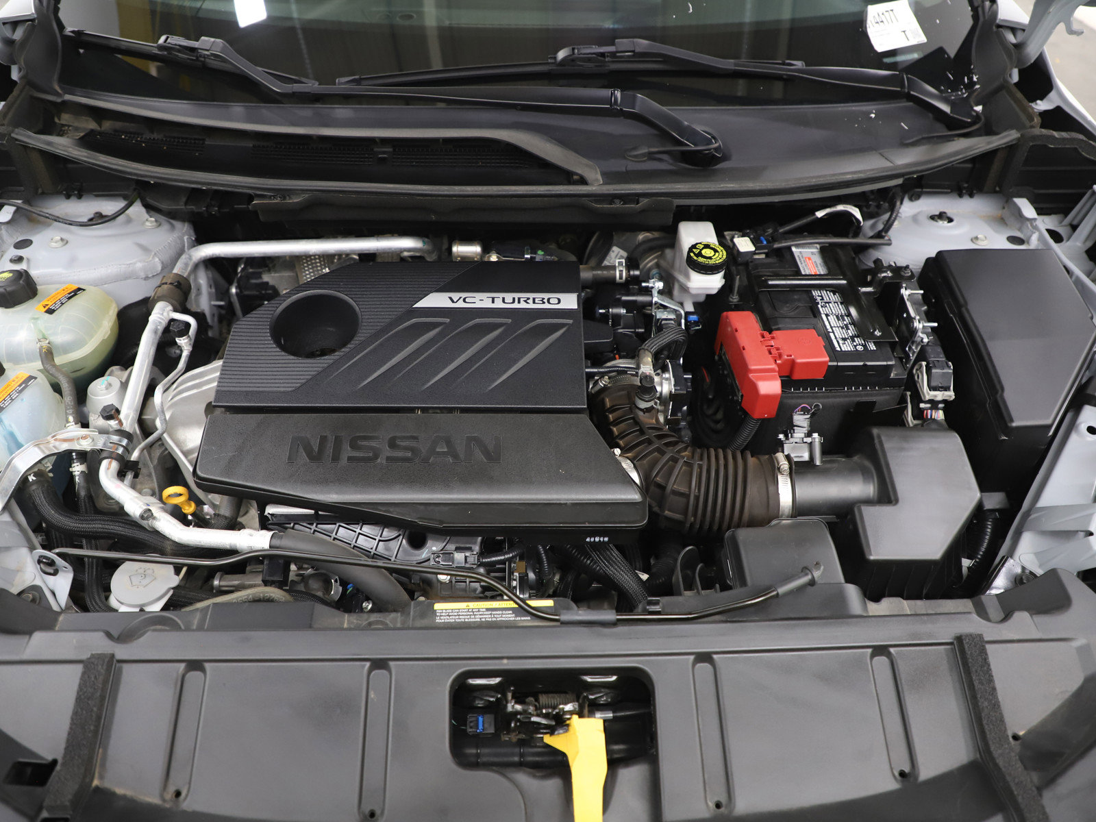 Used 2024 Nissan Rogue SL image 31