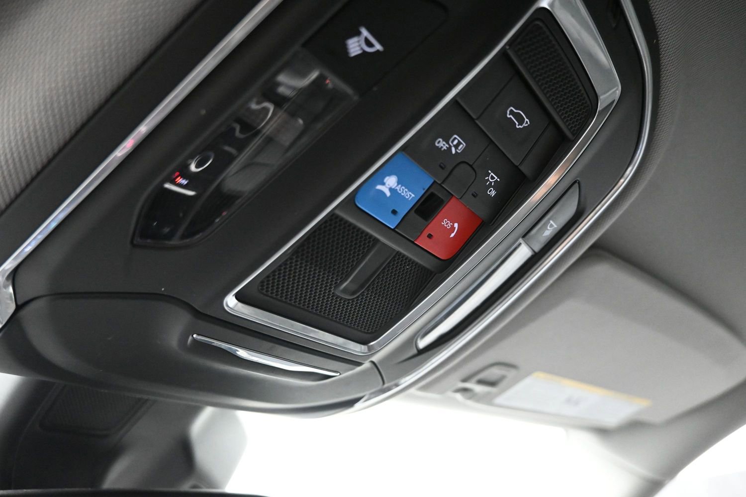Used 2021 Jeep Grand Cherokee L Limited AWD/4WD image 24