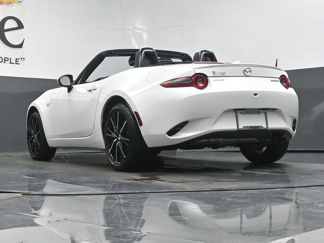 Used 2024 MAZDA MX-5 Miata Grand Touring w/ Weather Package RWD image 5