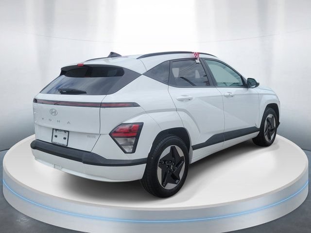 Certified 2025 Hyundai Kona Electric SEL FWD image 4