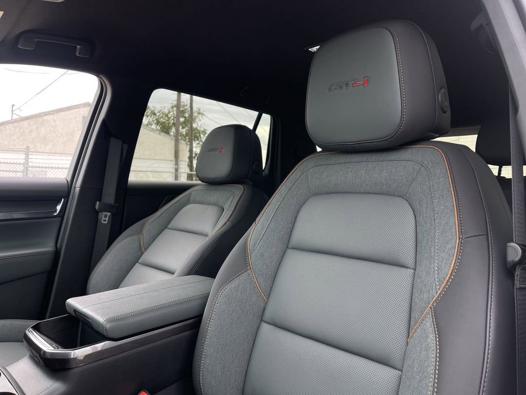New 2026 GMC Terrain AT4 w/ Convenience Package III image 19