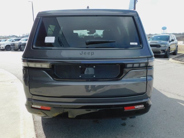 New 2026 Jeep Grand Wagoneer L Limited AWD/4WD image 31