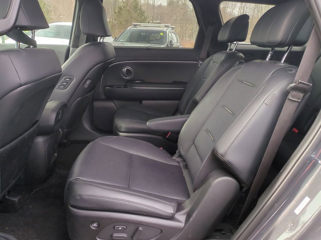 Used 2026 Hyundai Palisade Calligraphy image 24