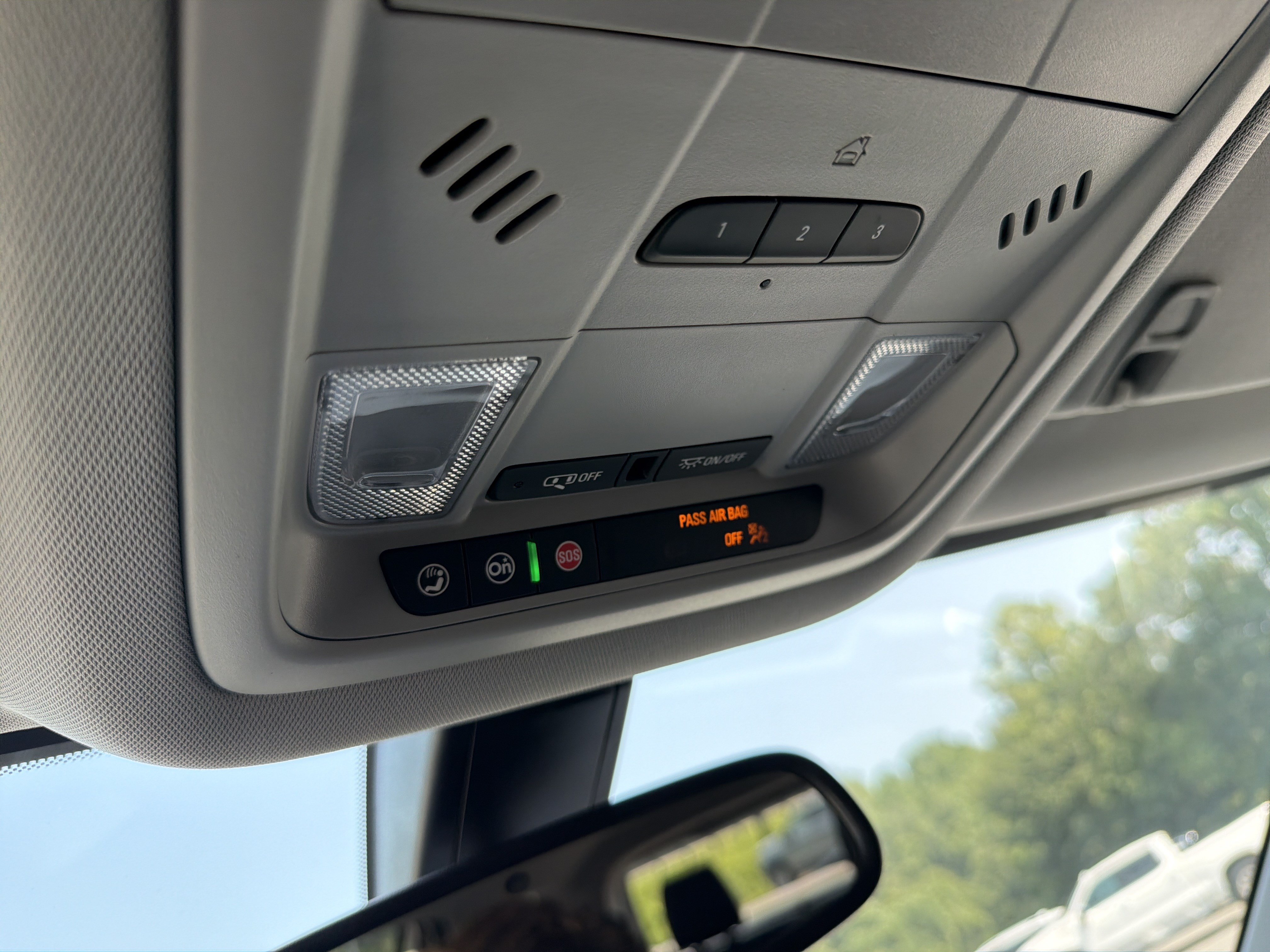 Certified 2020 GMC Acadia SLT w/ LPO, Floor Liner Package FWD image 24