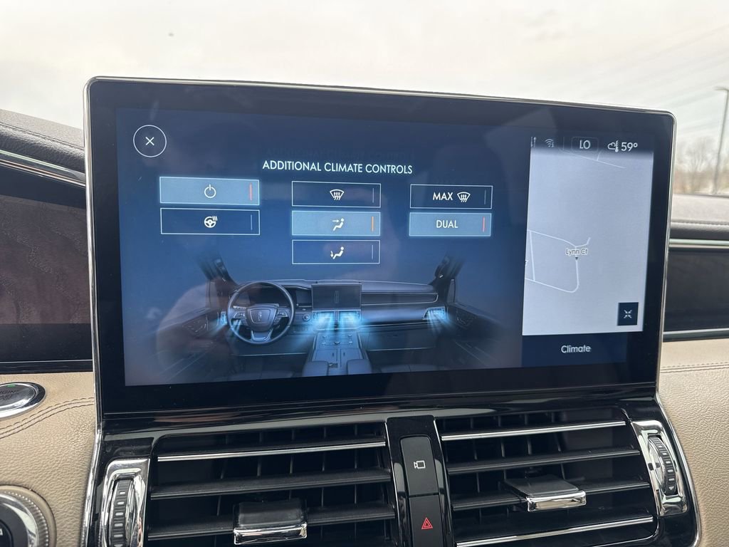 Used 2022 Lincoln Navigator Reserve image 19