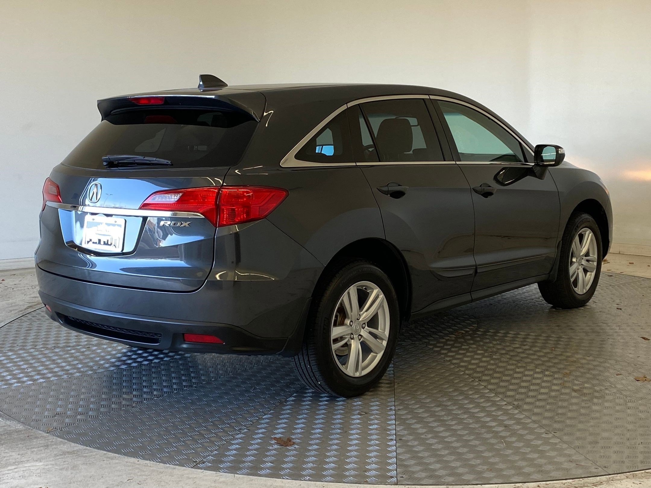 Used 2015 Acura RDX FWD w/ Technology Package image 8