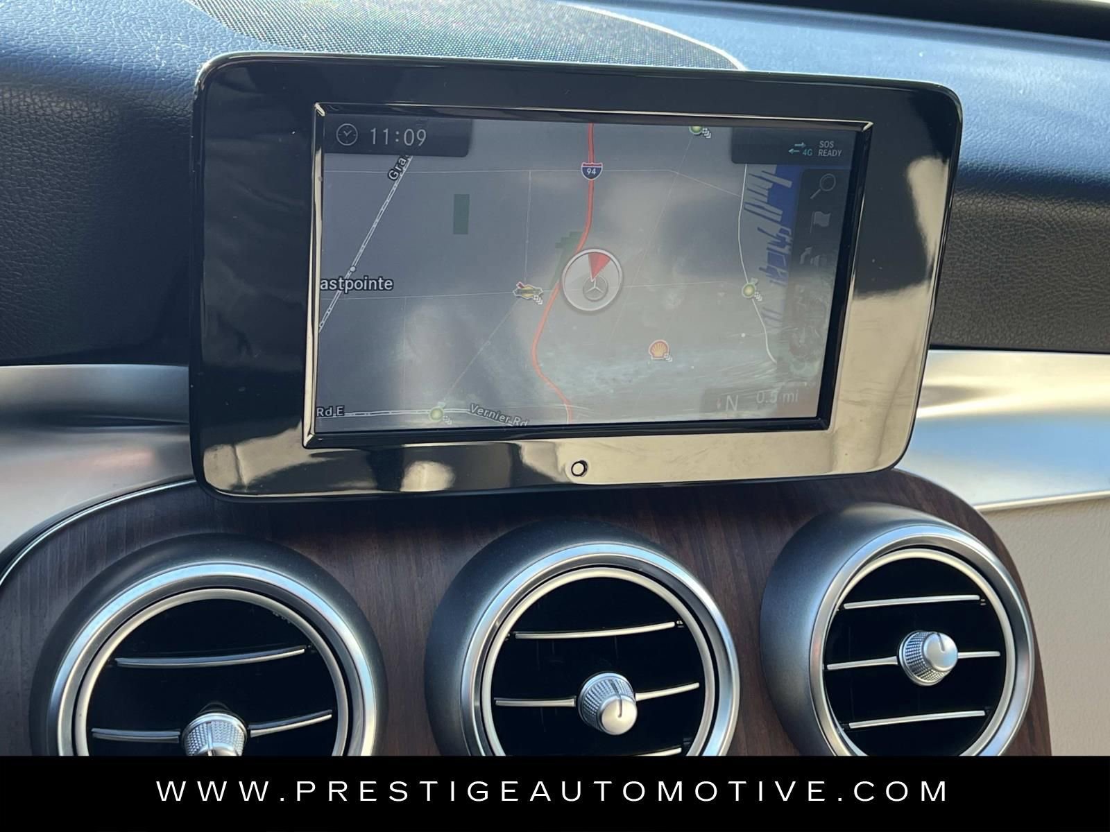 Used 2019 Mercedes-Benz C 300 4MATIC Sedan image 28