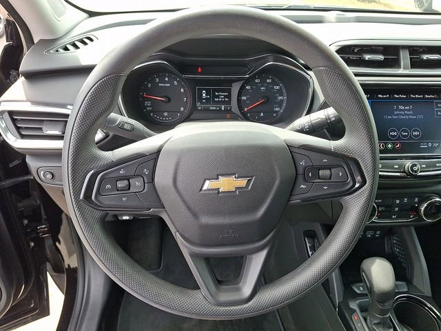 Used 2023 Chevrolet TrailBlazer LT w/ Convenience Package FWD image 14