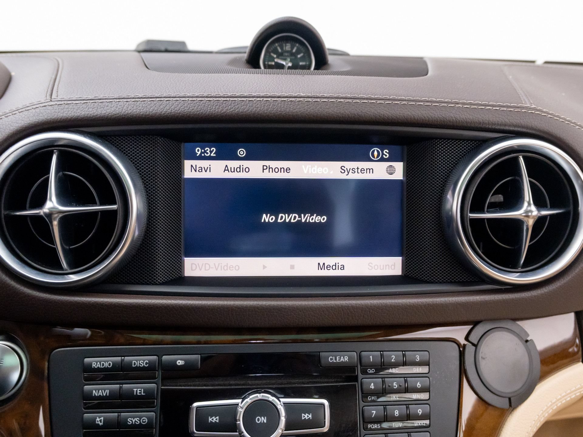 Used 2013 Mercedes-Benz SL 63 AMG image 27