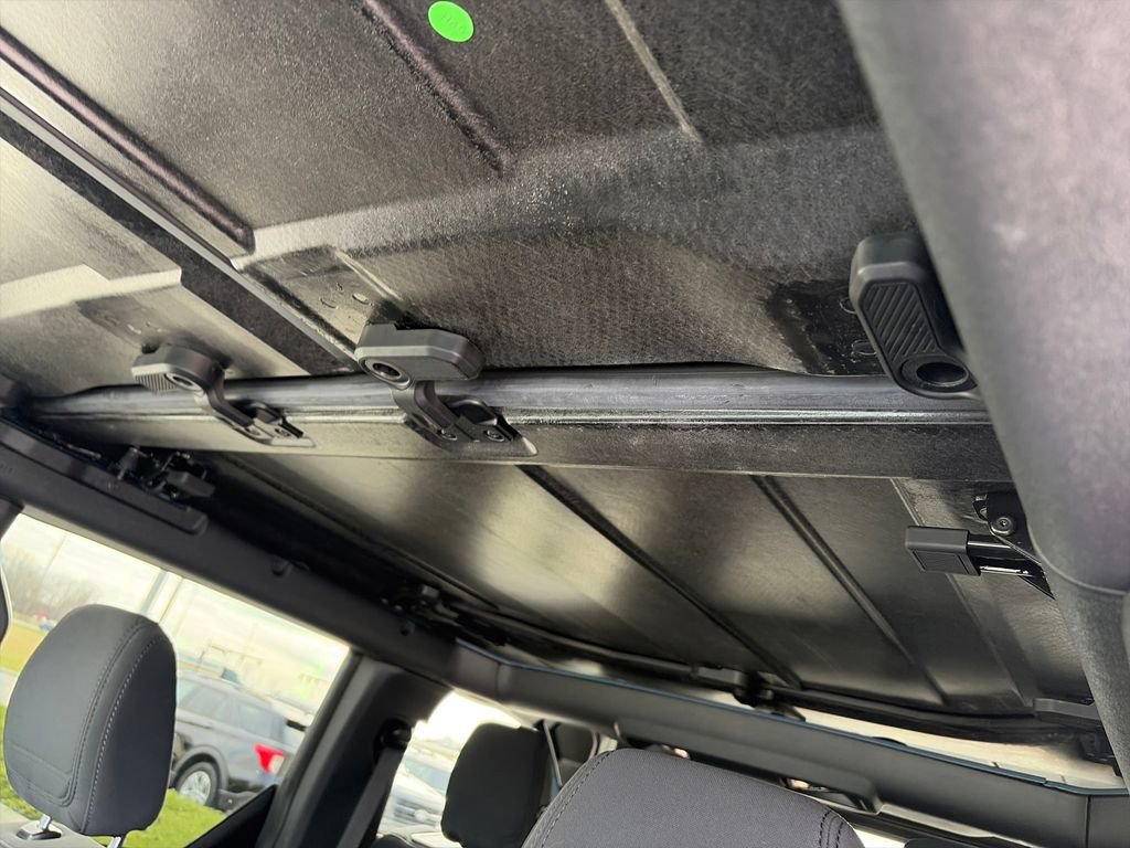 Used 2025 Ford Bronco Big Bend image 35