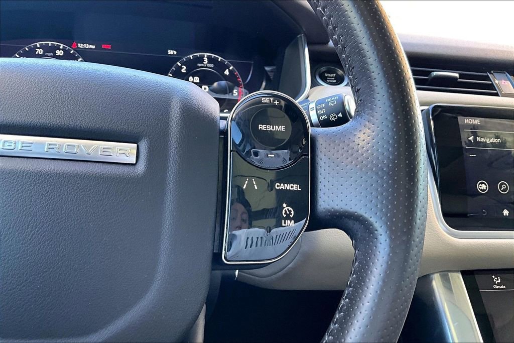 Used 2018 Land Rover Range Rover Sport HSE image 25