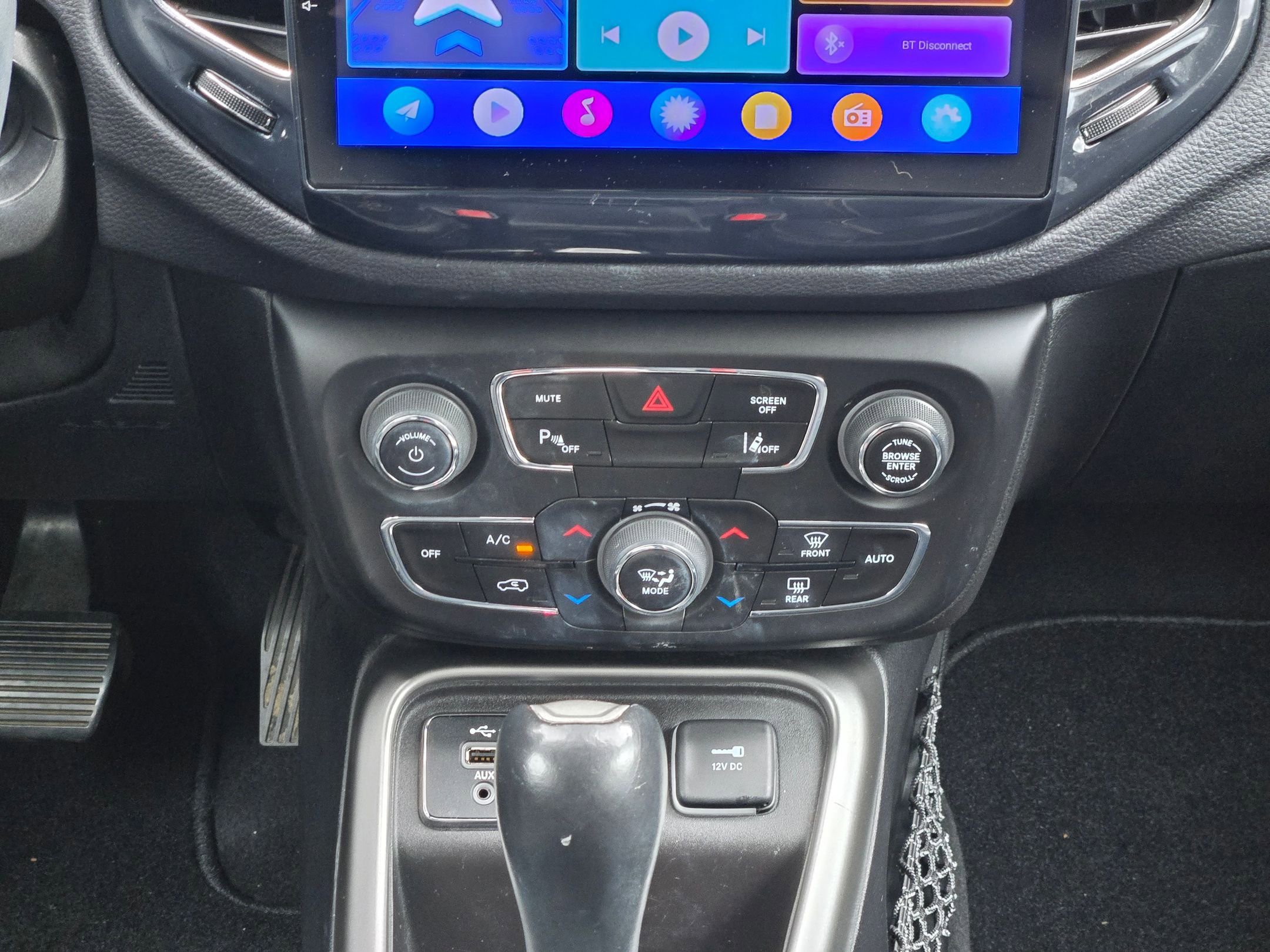 Used 2019 Jeep Compass Latitude w/ Safety & Security Group image 18