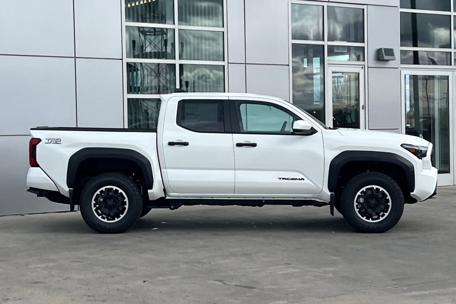 New 2026 Toyota Tacoma TRD Off-Road image 3